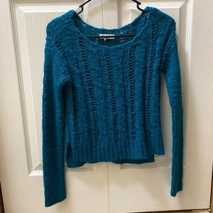 Knitted blue aero sweater